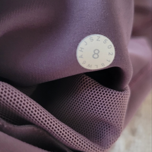 Lululemon In Movement Crop Athletic Sporty Legging *Everlux 19" Smoked Mulberry - Picture 8 of 11